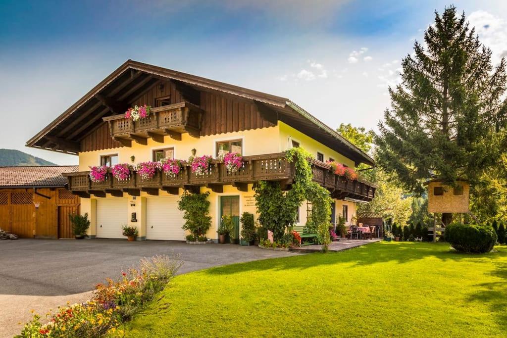Unterwoehrlehen Apartment Faistenau Exterior photo